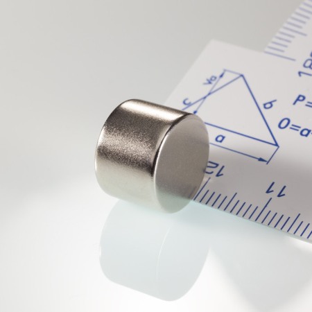 Magneți NdFeB cilindru - axial - Magnet neodim cilindru cu diam.14x10 N 80 °C, VMM5-N38