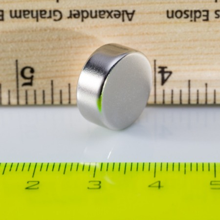 Magneți NdFeB cilindru - axial - Magnet neodim cilindru cu diam.15x6 N 80 °C, VMM7-N42