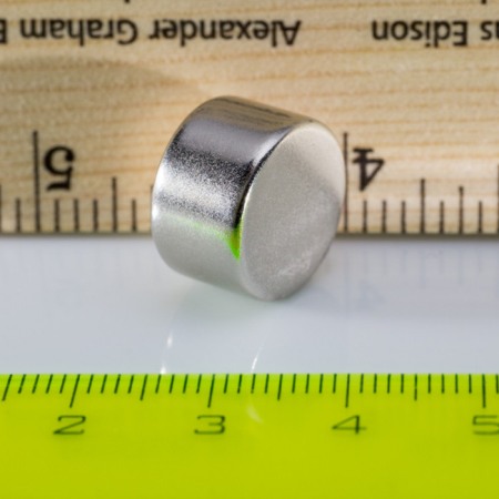 Magneți NdFeB cilindru - axial - Magnet neodim cilindru cu diam.15x9 N 80 °C, VMM7-N42