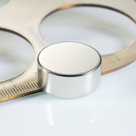 Magneți NdFeB cilindru - axial - Magnet neodim cilindru cu diam.22,8x10 N 80 °C, VMM10-N50