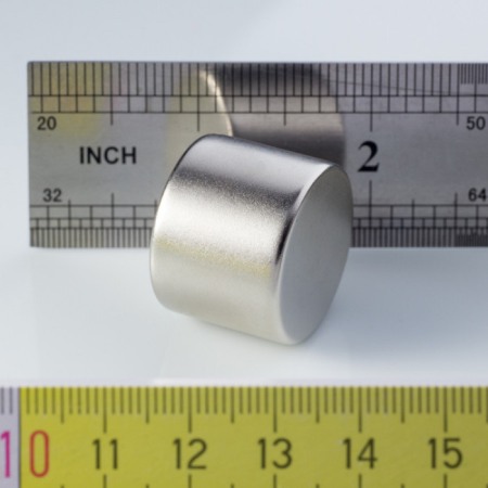 Magneți NdFeB cilindru - axial - Magnet neodim cilindru cu diam.25,8x20 N 80 °C, VMM7-N42