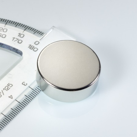 Magneți NdFeB cilindru - axial - Magnet neodim cilindru cu diam.29,8x10 N 80 °C, VMM10-N50