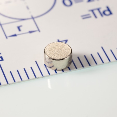 Magneți NdFeB cilindru - axial - Magnet neodim cilindru cu diam.4x2 N 80 °C, VMM4-N35