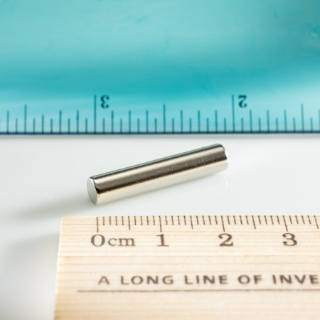 Magneți tubulari - Magnet neodim cilindru cu diam.5x25 N 80 °C, VMM8-N45