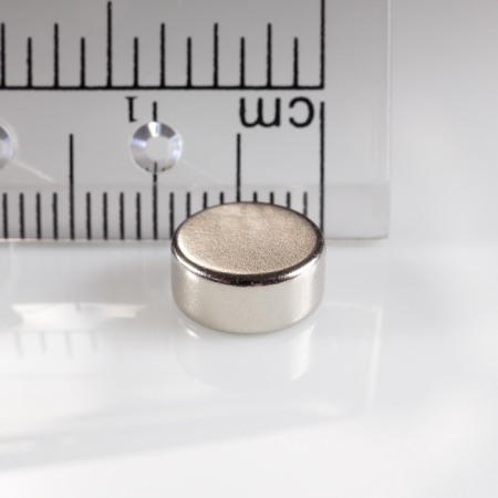 Magneți NdFeB cilindru - axial - Magnet neodim cilindru cu diam.9x4 N 80 °C, VMM7-N42