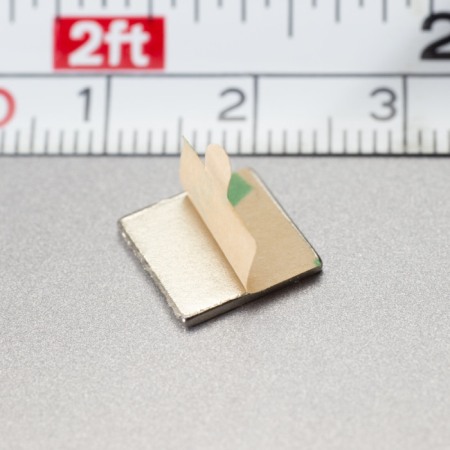 Magneți mici - Magnet neodim cu autoadeziv 3M, 10x10x1 mm, grosime autocolantă 0,06 mm