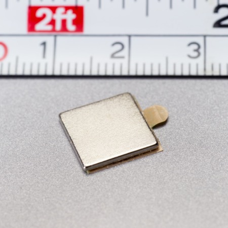 Magnet neodim cu autoadeziv 3M, 10x10x1 mm, grosime autocolantă 0,06 mm [1]