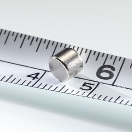 Magneți rezistenți la temperatură - Magnet neodimic pr.5x4 mm, 150°C