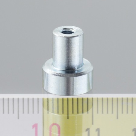 După forța de desprindere - Magnet oală cu coadă, diam. 10 x înălțime 4,5 mm cu filet interior M3, înălțime filet 7 mm
