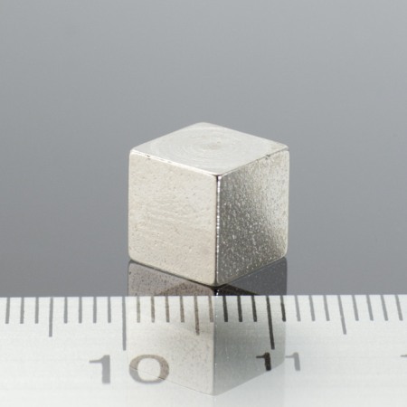 Magneți oală atipici - Magnet oală cub 8x8 mm