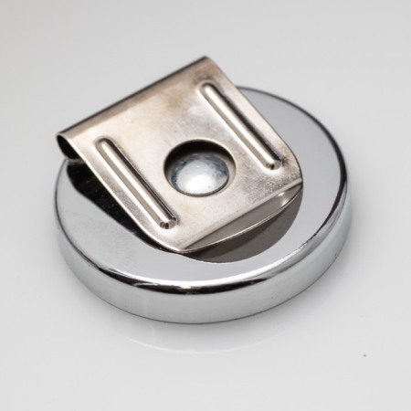 Accesorii pentru meseriași - Magnet pentru curea