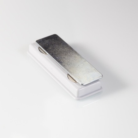 Magnet pentru ecuson magnetic [1]