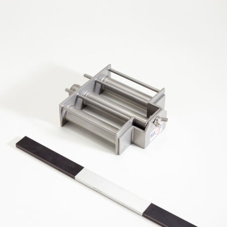 Echipamente magnetice - Magnet pentru pâlnia de alimentare (temperatura maximă de 80 °C) diam. 150 mm