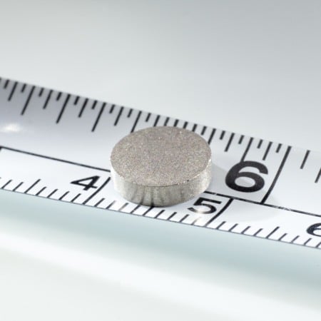 Magneți SmCo cilindru - axial - Magnet samariu cilindru diam.8x2