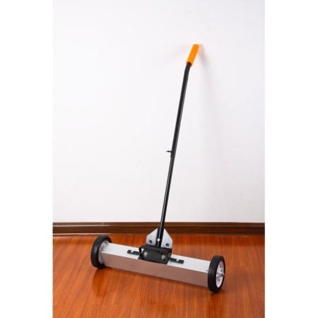 Mături magnetice - Mătură magnetică, lățime 600 mm, magneți din ferită