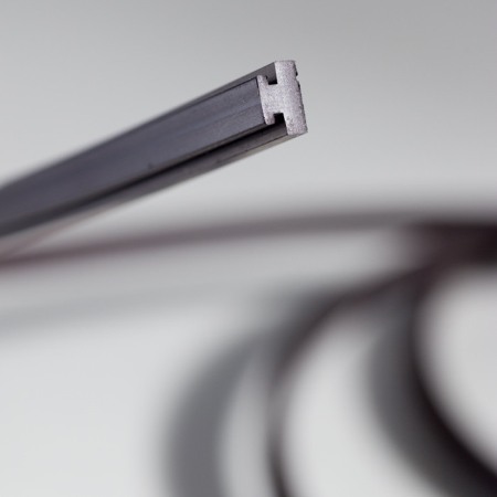 Alte produse cu magneți - Profilul magnetic 5,8 x 8 mm