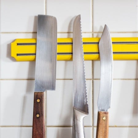 Suporturi magnetice pentru cuțite - Suport magnetic pentru cuțite și ustensile de bucătărie, lungime 38 cm - galben