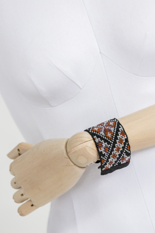 Colecții - Brățară din Mărgele Lucrate Manual