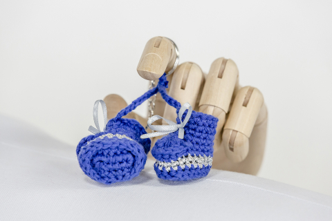 Colecții - Breloc Croșetat Manual – Botoșei﻿