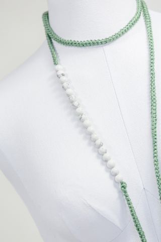 Colier Croșetat Manual cu Mărgele din Sticlă și Ciucure﻿ [1]