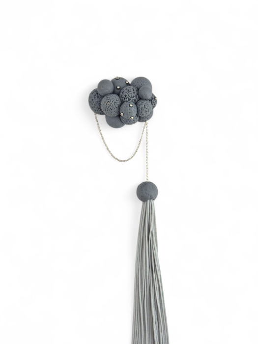 Broșă statement Stormy Gray Spheres | Bijuterie contemporană handmade [2]