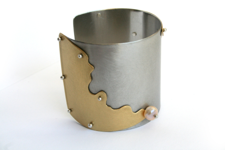 Brățară Layers Pearl Cuff statement cu accent de perlă [1]