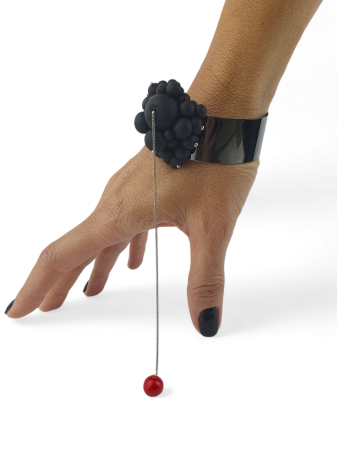 Bratara Magnetic black Cuff Spheres [1]