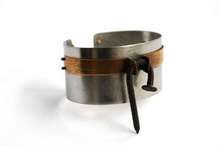 Brățară Nail Cuff statement cu accent industrial [2]
