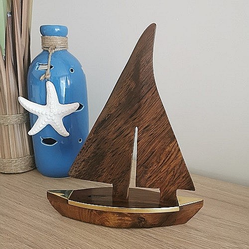 Barca din lemn medie [3]