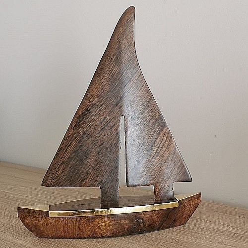 Barca din lemn medie [4]