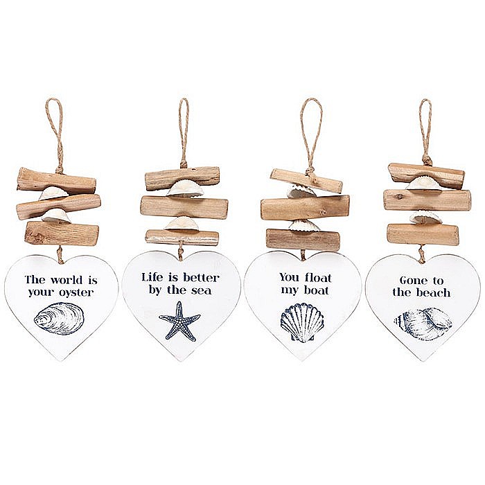 Decoratiune din lemn de agatat - Life is better by the sea [2]