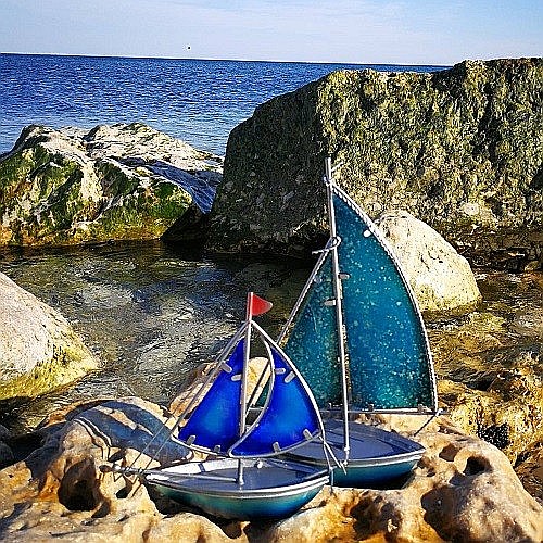 Iaht cu vele din sticla [4]