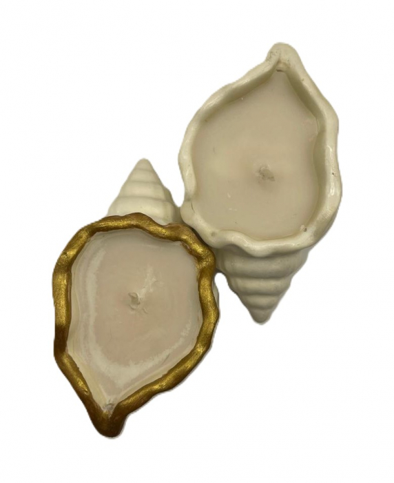 Lumânare din ceară de soia ecologică în forma de cochilie de melc, cu margine aurie [5]