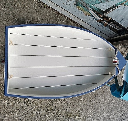 Masuta in forma de barca [4]