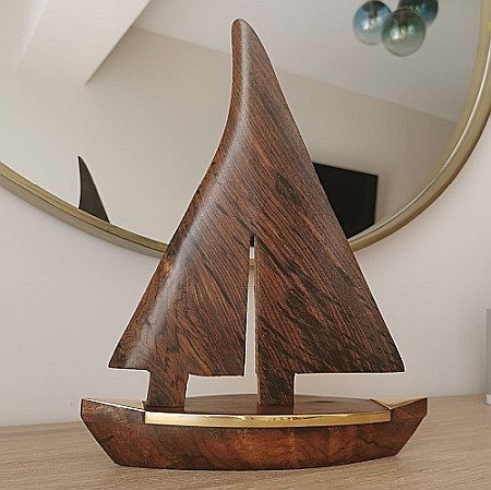 Barca din lemn medie [6]