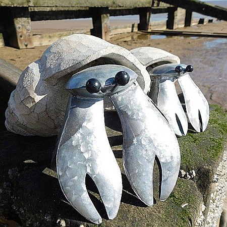 Crab din materiale reciclate [3]