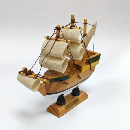 Barci, vapoare, ambarcatiuni - Macheta barca Mayflower in miniatura din lemn cu vele din panza – 10 x 10 x 2 cm