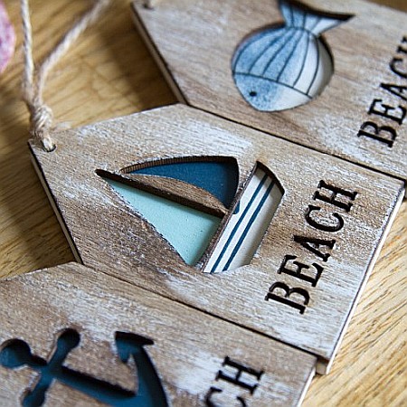 Set 3 decoratiuni din lemn [1]