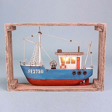 DECORATIUNI - Tablou din lemn cu barca de pescuit, led, 32x22cm