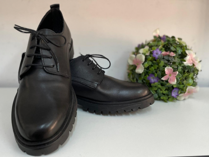 Pantofi siret negru [2]