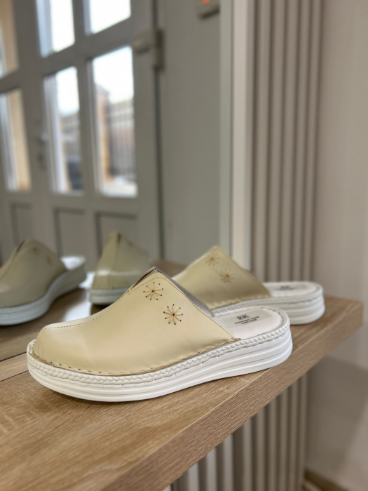 Saboti dama 4016 crem [2]