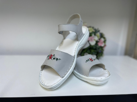 Sandale femei - Sandale femei 501 gri brodat