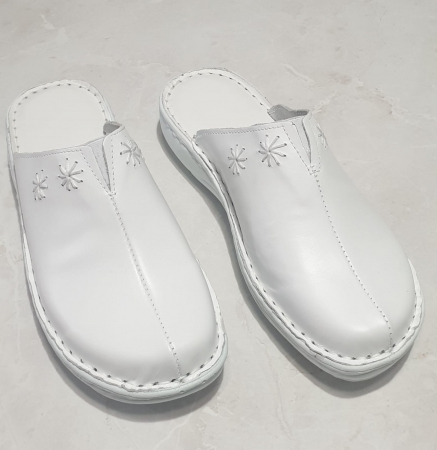 Papuci femei - Saboti dama 7006 alb