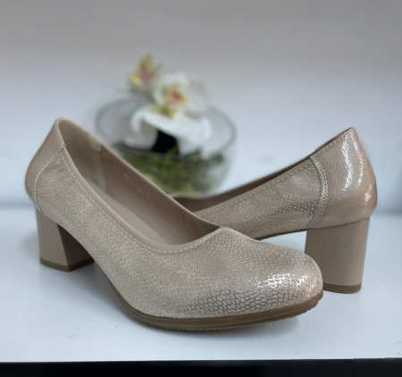 Pantofi Femei crem [1]