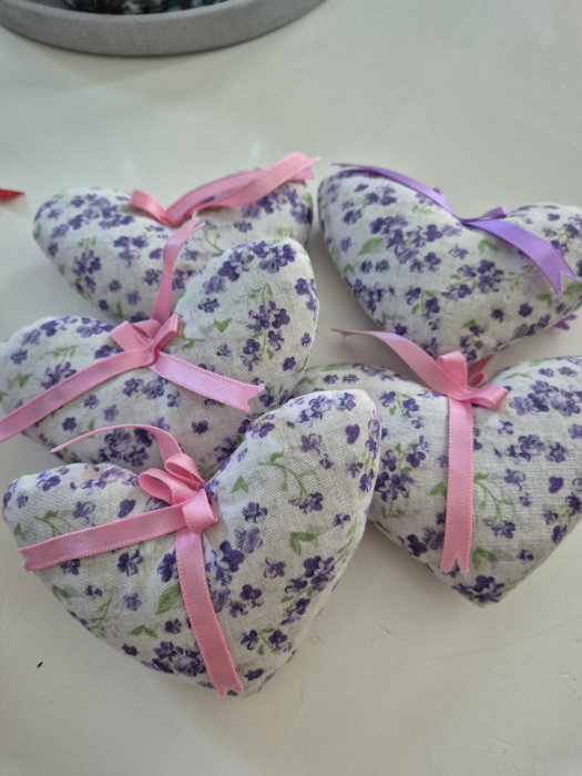 Inimioare cu lavandă [1]