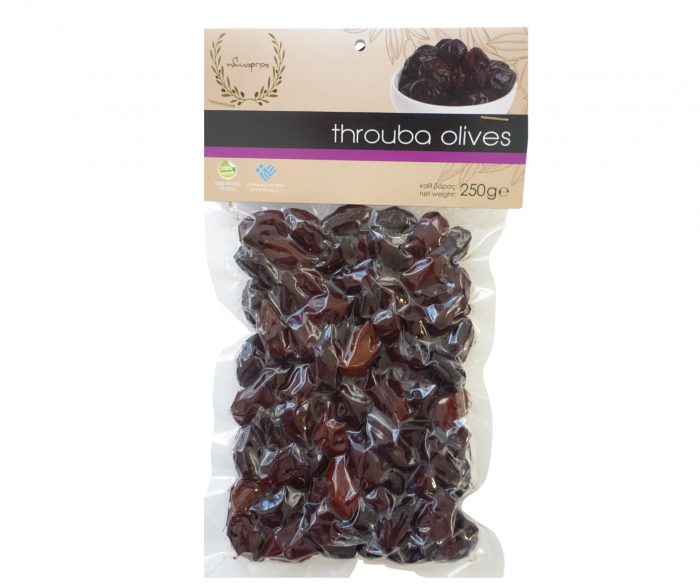 Măsline Throuba 250g, uscate natural pe arbore, cu gust intens și textură moale. Recoltate în Thassos și ambalate în vid, fără conservanți. Delicioase ca gustare sau în salate. [1]