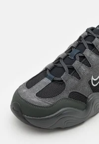 NIKE TECH HERA UNISEX [2]