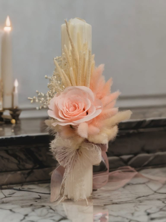 Lumânări și suporturi pentru lumânări - Lumanare Botez Canelata cu Aranjament Floral si Dantela Boho