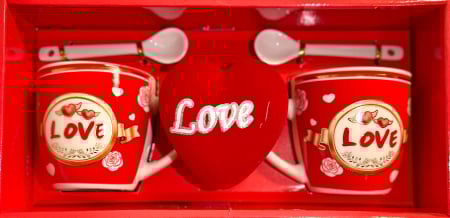 Set 2 căni cu lingurițe cadou LOVE, design tematic, ideal pentru cupluri, ambalaj inclus [1]