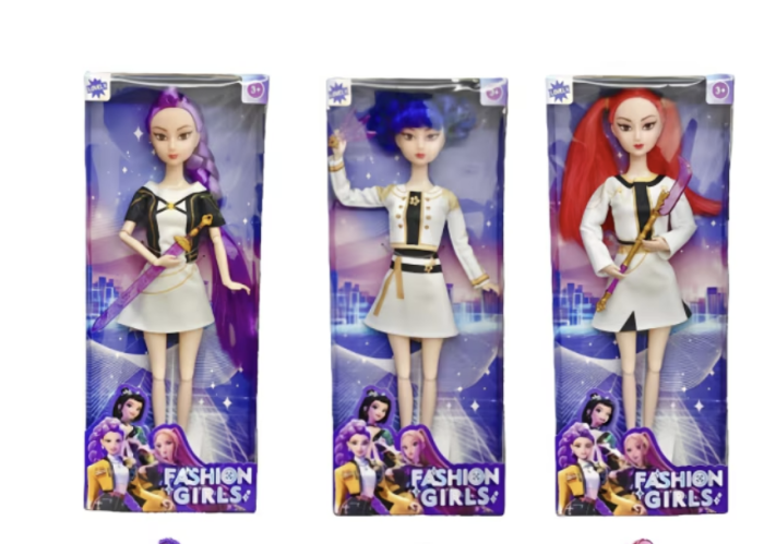 Set 3 papusi, K-POP Devil Hunter Girls, 3 piese, PVC, vinil, Costum de scena alb, 35cm [8]